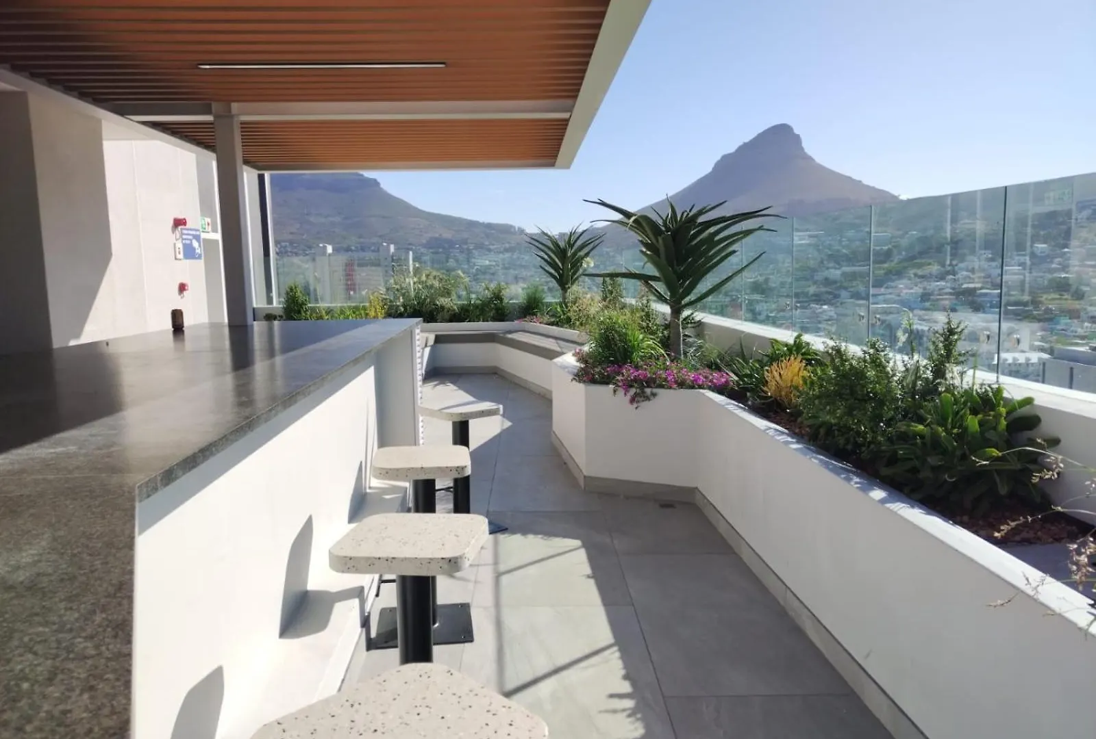 Rubik Luxury Self-Catering Apartment Cape Town South Africa
